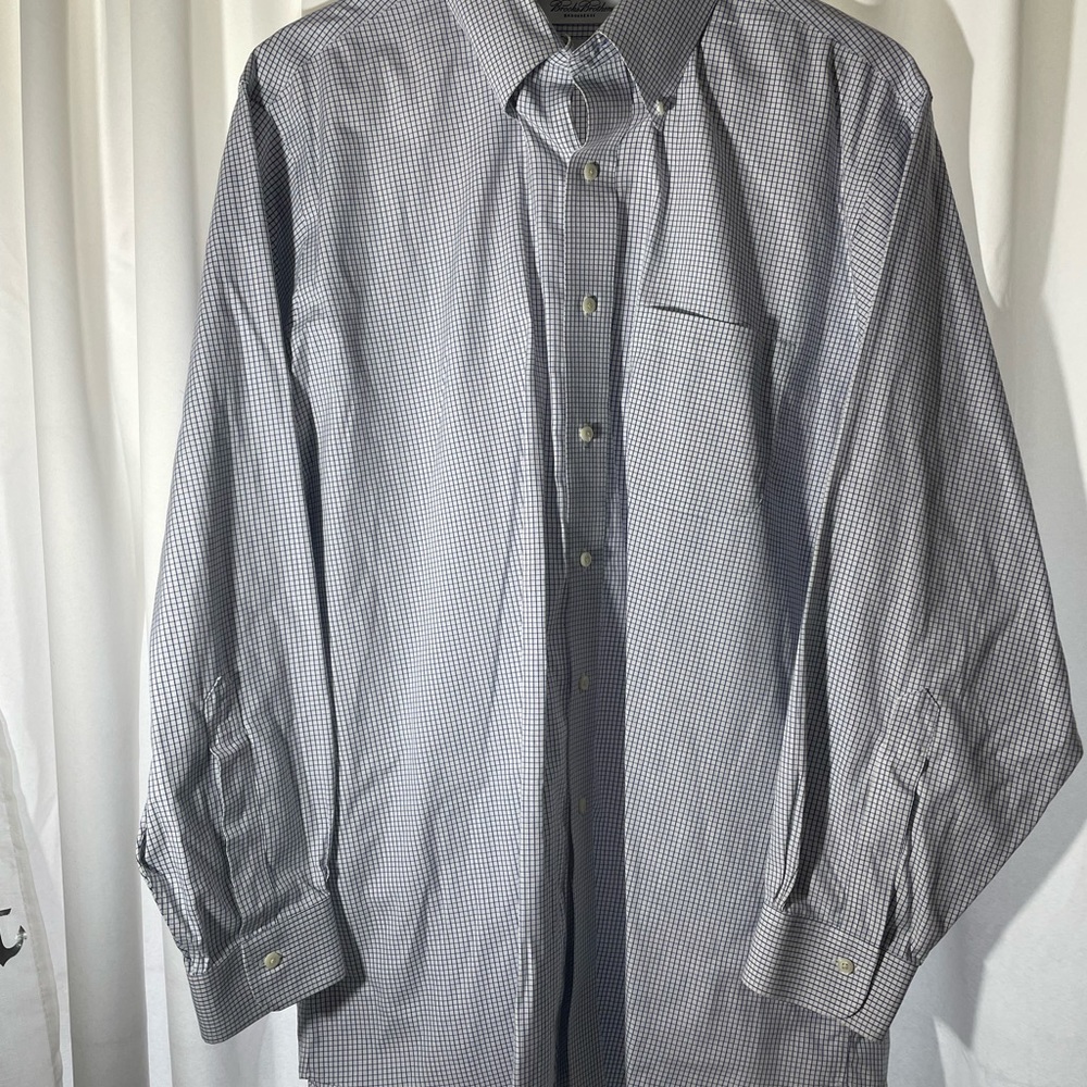 Mens button down - Picture 1 of 5